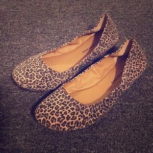 Lucky Brand leopard flats! Size 9.5!